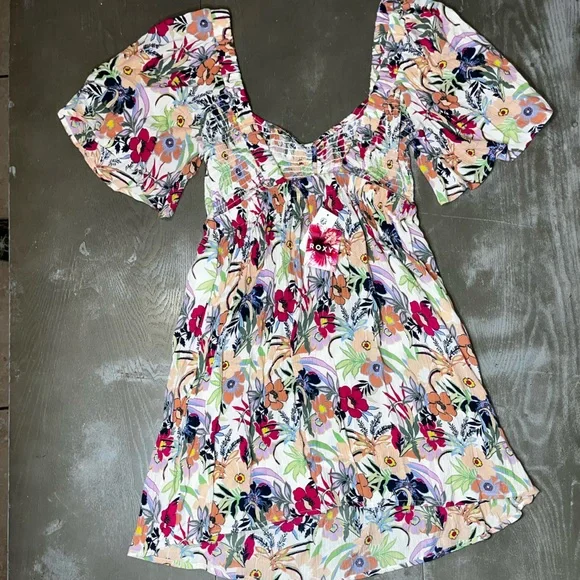 Roxy Golden Dawn White Pink Green Floral Sundress Smocked Ladies Large NWT - Picture 8 of 10